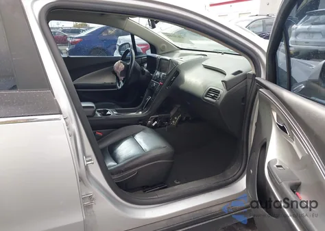 2013 Chevrolet Volt from USA, damaged, VIN 1G1RF6E48DU146609